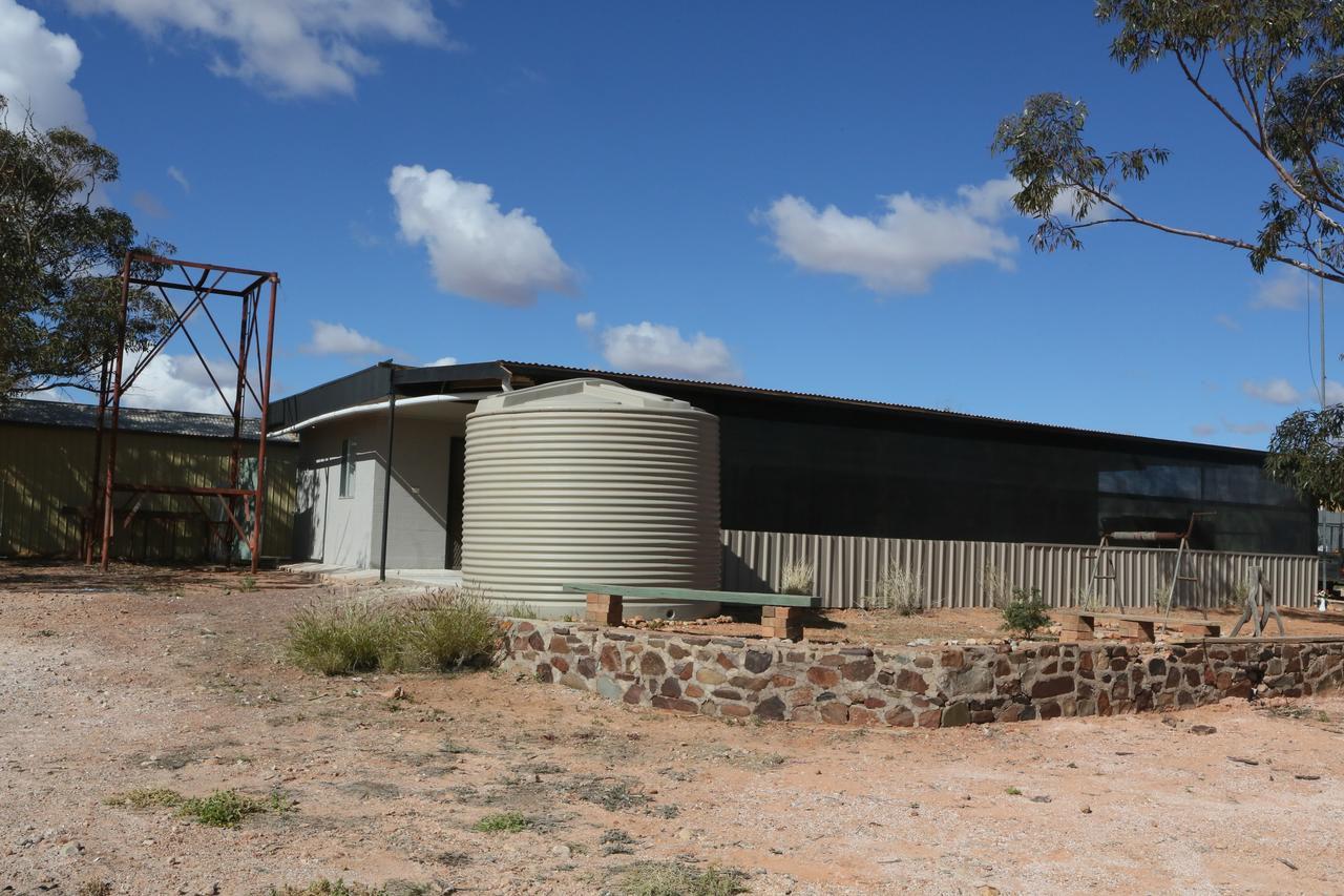 Hotel Breakaway Views 374 Alp St Coober Pedy Esterno foto