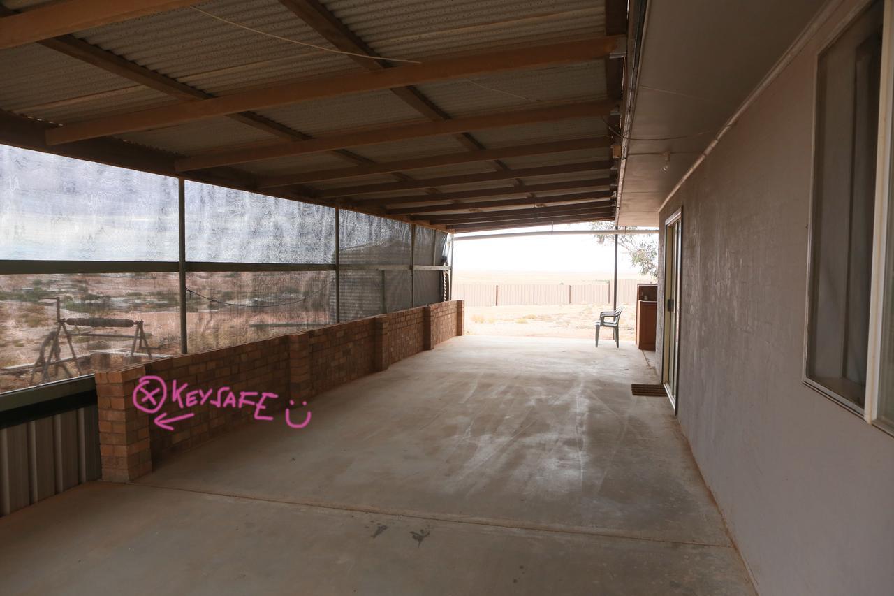 Hotel Breakaway Views 374 Alp St Coober Pedy Esterno foto