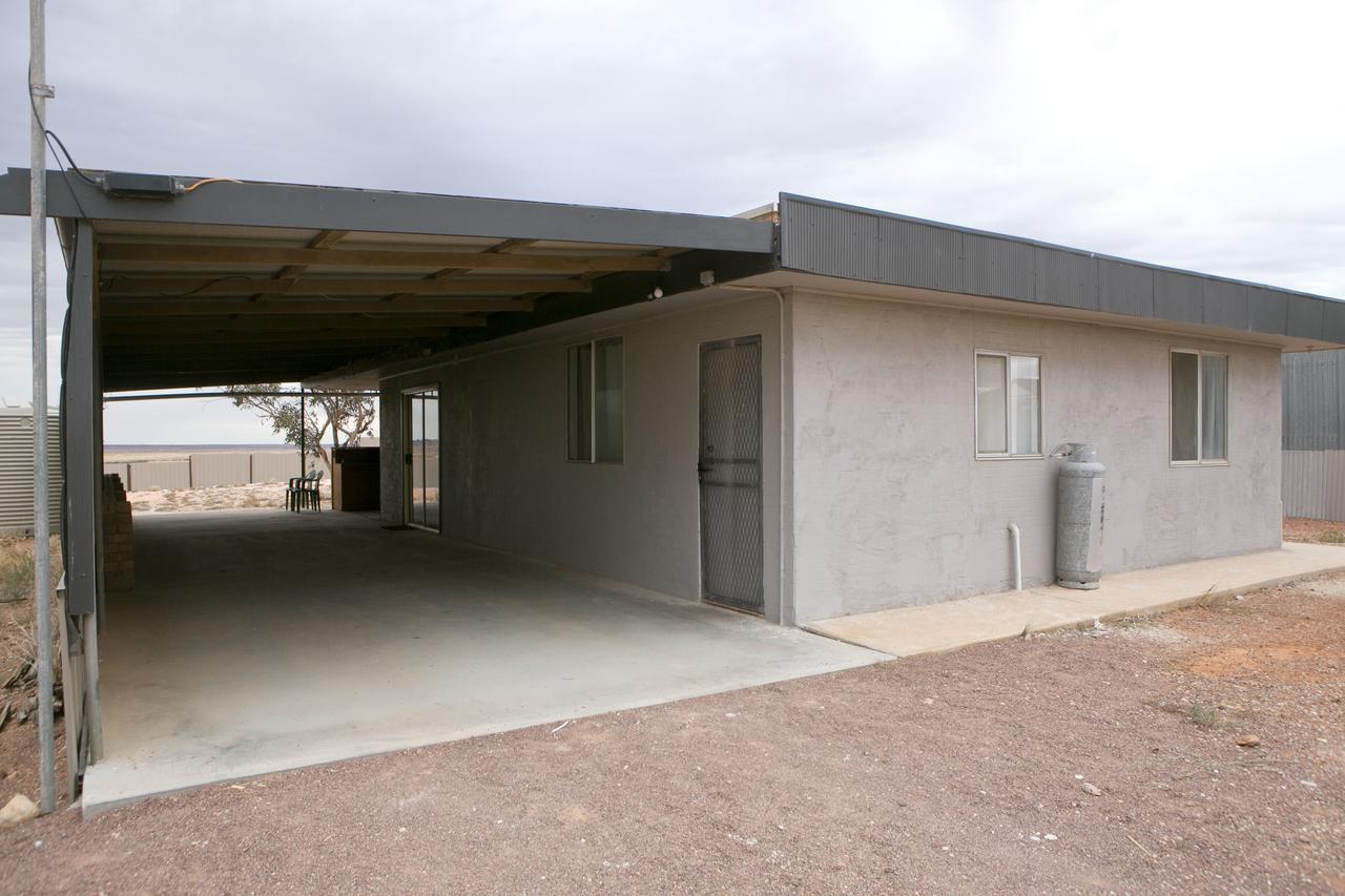 Hotel Breakaway Views 374 Alp St Coober Pedy Esterno foto